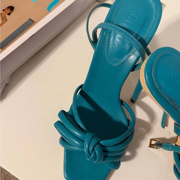 SCHUTZ Shoes - SCHUTZ Turquoise Knotted Heels